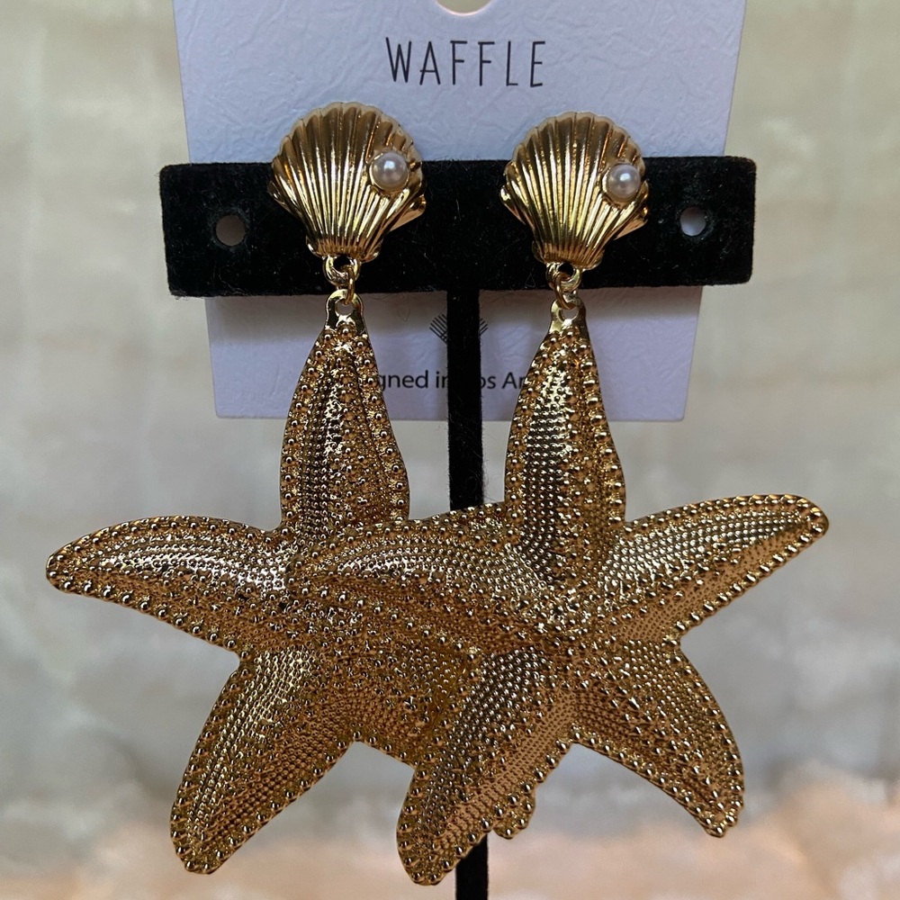 Gold Starfish Earrings